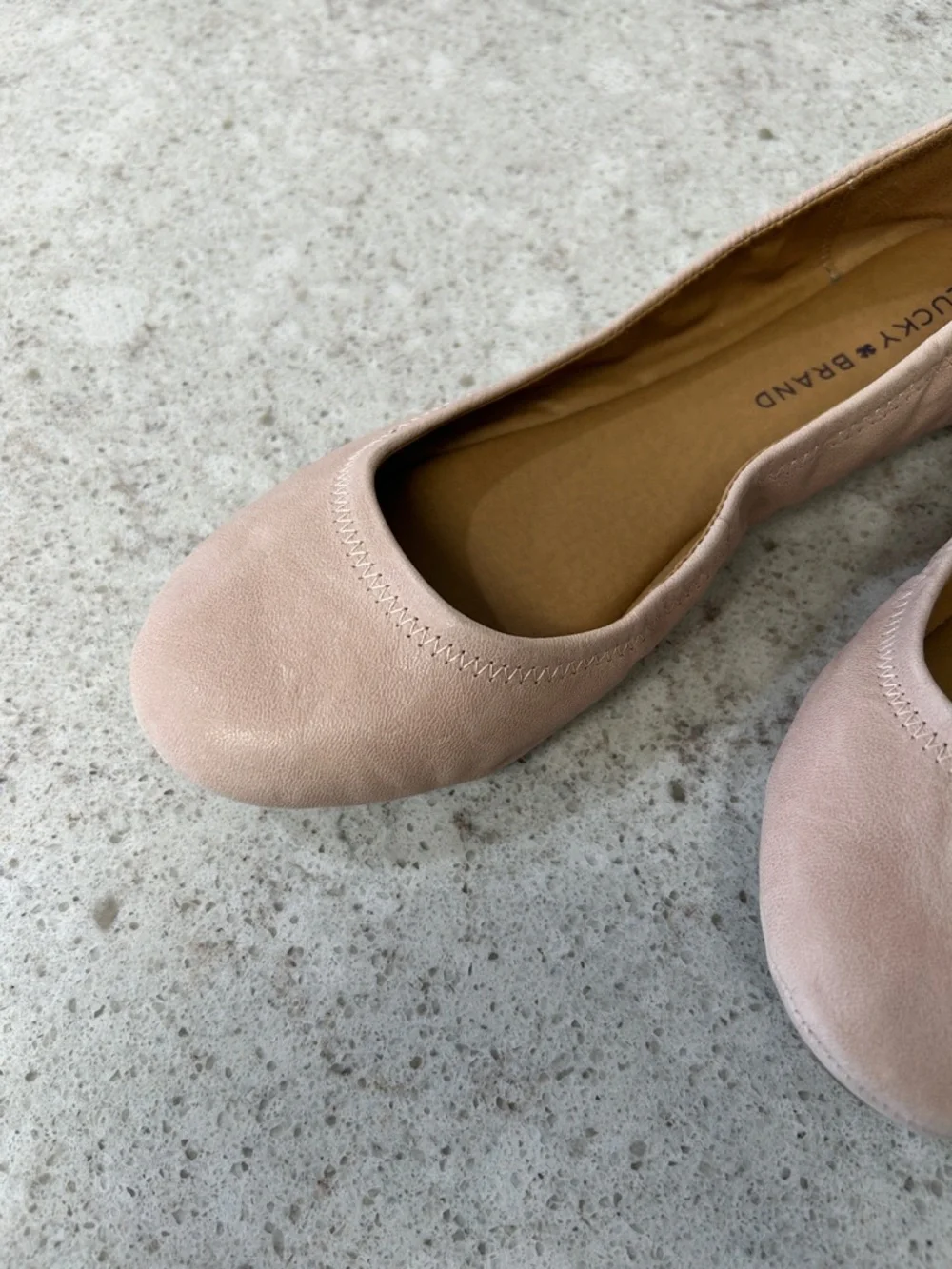 Lucky Brand Women's Pale Pink Ballet Flats - Picture 4 of 8